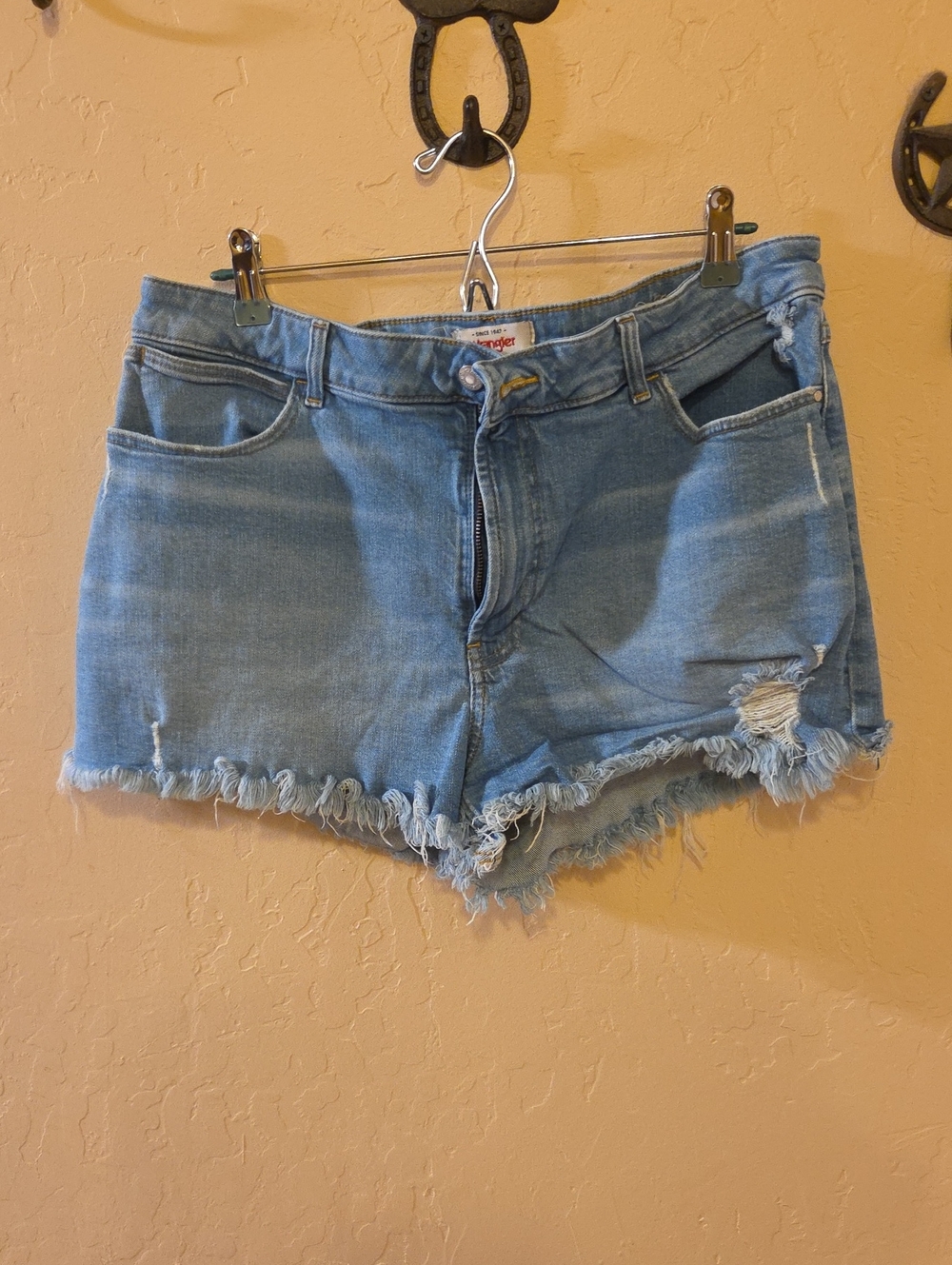Wrangler 16R Distressed Shorts. High Waist, Like New.       V